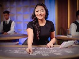 Fitur notifikasi push dan live dealer streaming aplikasi bunga189